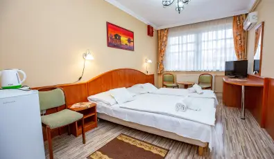 Major Panzi� & �tterem Hajd�szoboszl�