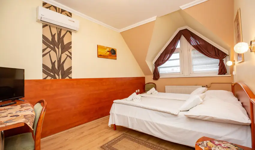 Major Panzi� & �tterem Hajd�szoboszl� - Valentin napi csomagaj�nlat (min. 2 �j)