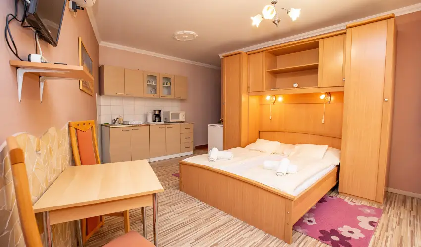 Major Panzi� & �tterem Hajd�szoboszl� - Valentin napi csomagaj�nlat (min. 2 �j)