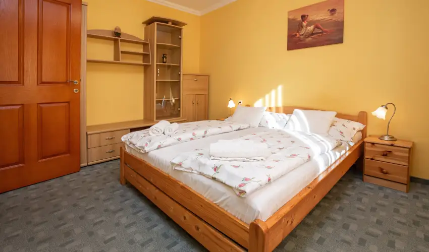 Major Panzi� & �tterem Hajd�szoboszl� - Valentin napi csomagaj�nlat (min. 2 �j)