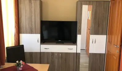 Major Panzi� & �tterem Hajd�szoboszl�