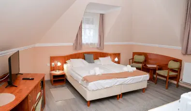 Major Panzi� & �tterem Hajd�szoboszl�