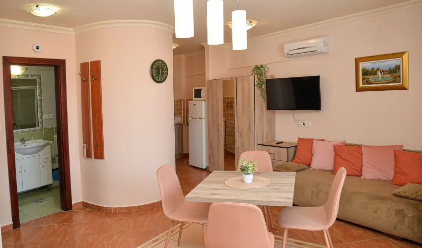 Major Panzi� & �tterem Hajd�szoboszl� - Valentin napi csomagaj�nlat (min. 2 �j)