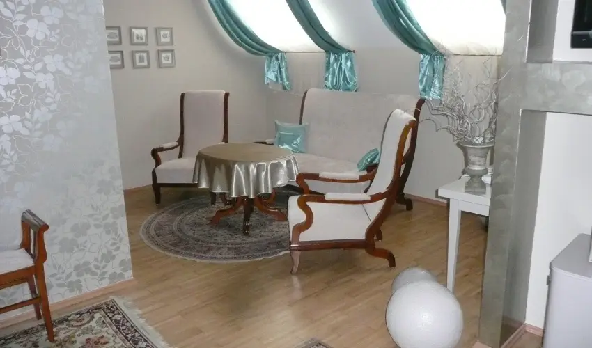 Sz�rcsa Hotel Sz�kesfeh�rv�r - Valentin szerelmes kikapcsol�d�s (min. 2 �j)