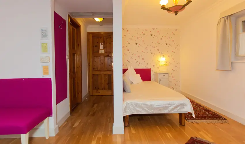 Sz�rcsa Hotel Sz�kesfeh�rv�r - Valentin szerelmes kikapcsol�d�s (min. 2 �j)