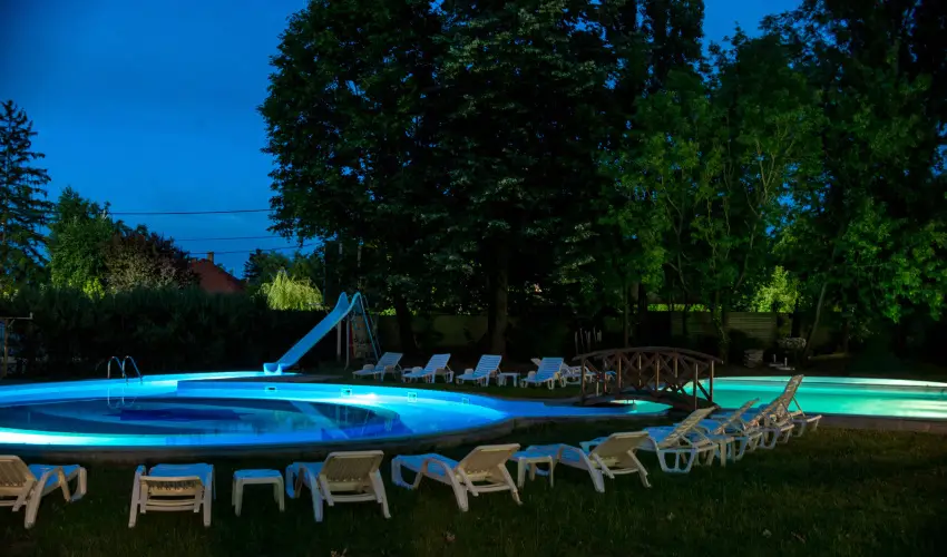 Wellness Hotel Szindbd  Balatonszemes - Szerelmesek htvgje (min. 2 j)