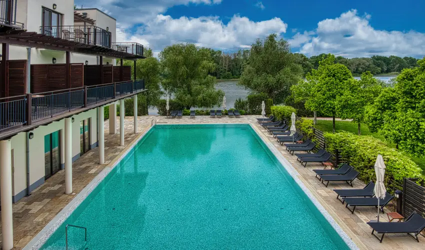 Tisza Balneum Hotel Tiszaf�red - Valentin h�tv�ge (min. 2 �j)