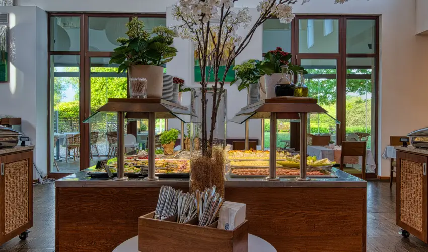 Tisza Balneum Hotel Tiszaf�red - Valentin h�tv�ge (min. 2 �j)