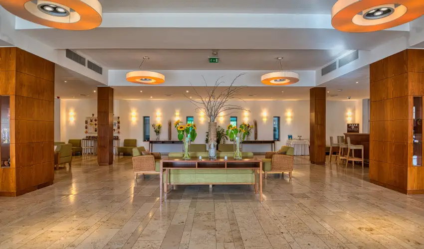 Tisza Balneum Hotel Tiszaf�red - Valentin h�tv�ge (min. 2 �j)