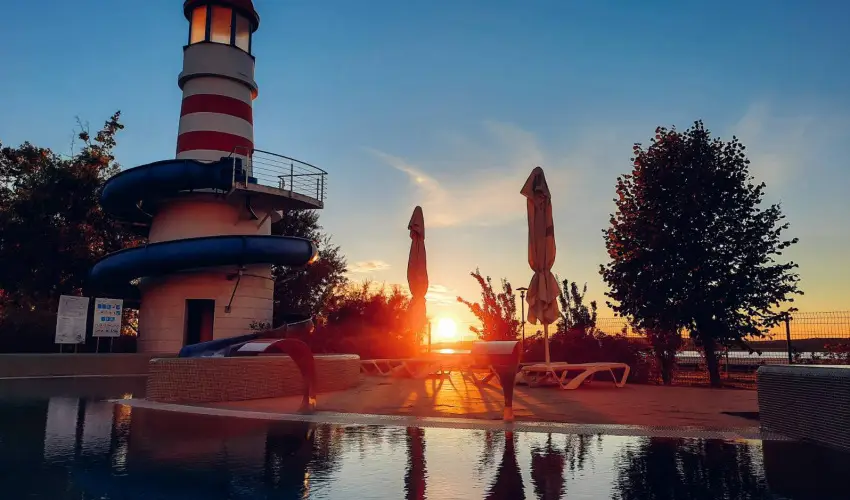 Vital Hotel Nautis Grdony - Egy hajnyi szerelem (1 jtl)