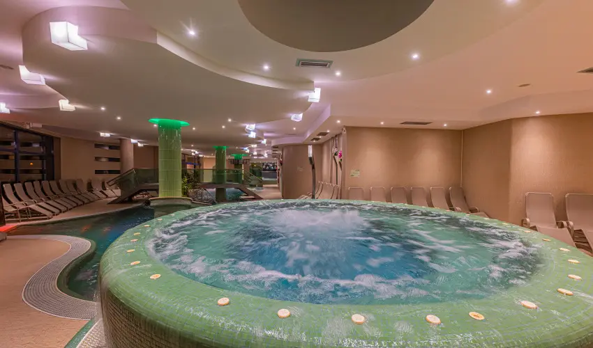 Vital Hotel Nautis Grdony - Egy hajnyi szerelem (1 jtl)